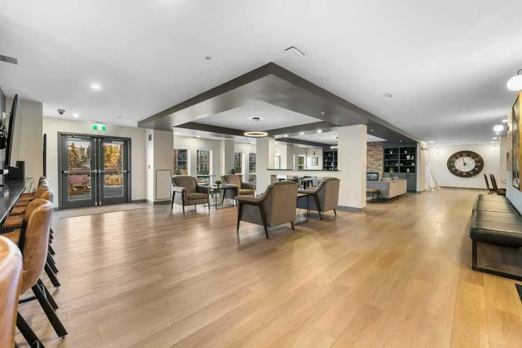 11811 Lake Fraser Drive SE Calgary AB T2J 7J4