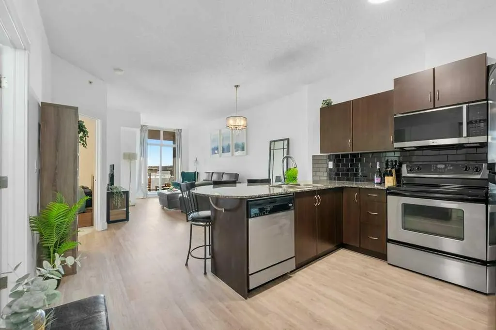 11811 Lake Fraser Drive SE Calgary AB T2J 7J4