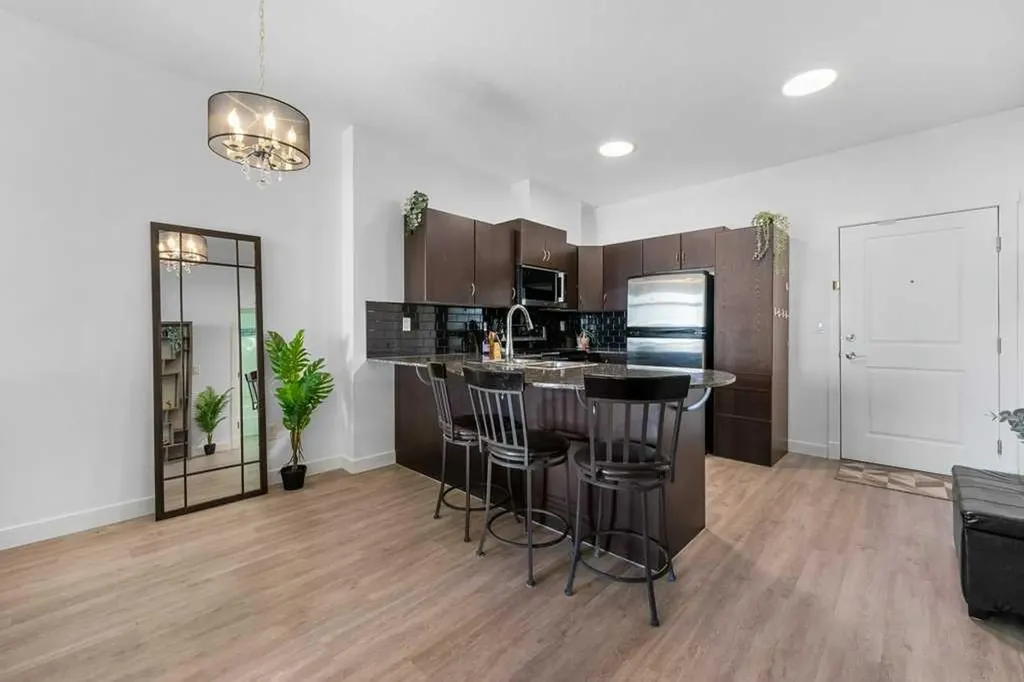 11811 Lake Fraser Drive SE Calgary AB T2J 7J4