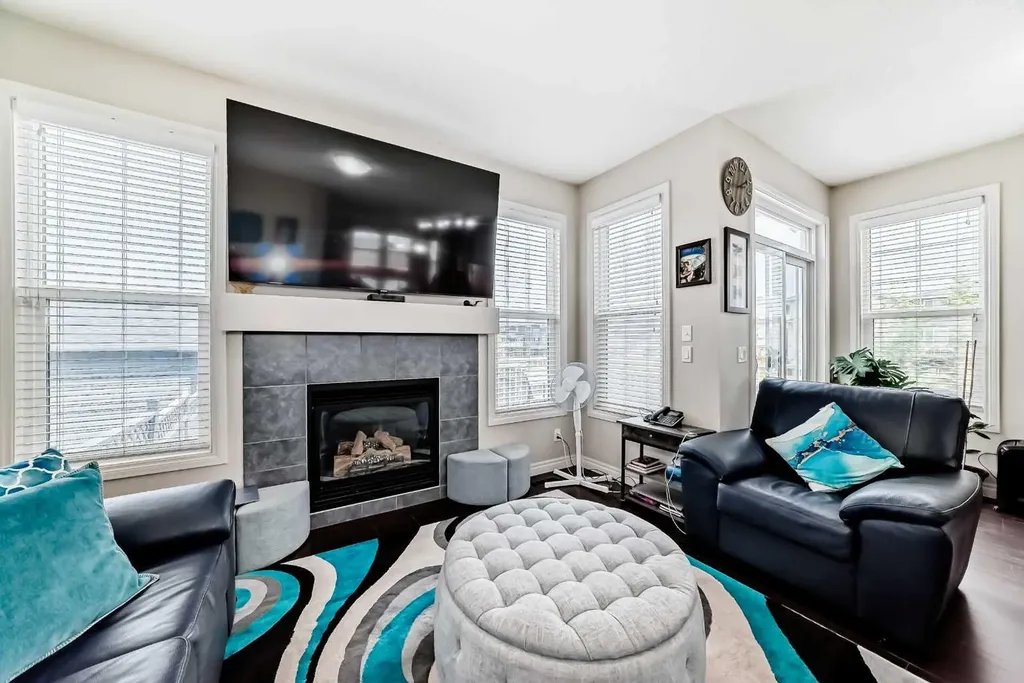 136 Redstone Avenue NE Calgary AB T3N 0J6