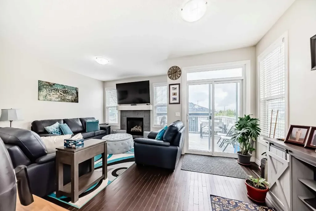 136 Redstone Avenue NE Calgary AB T3N 0J6