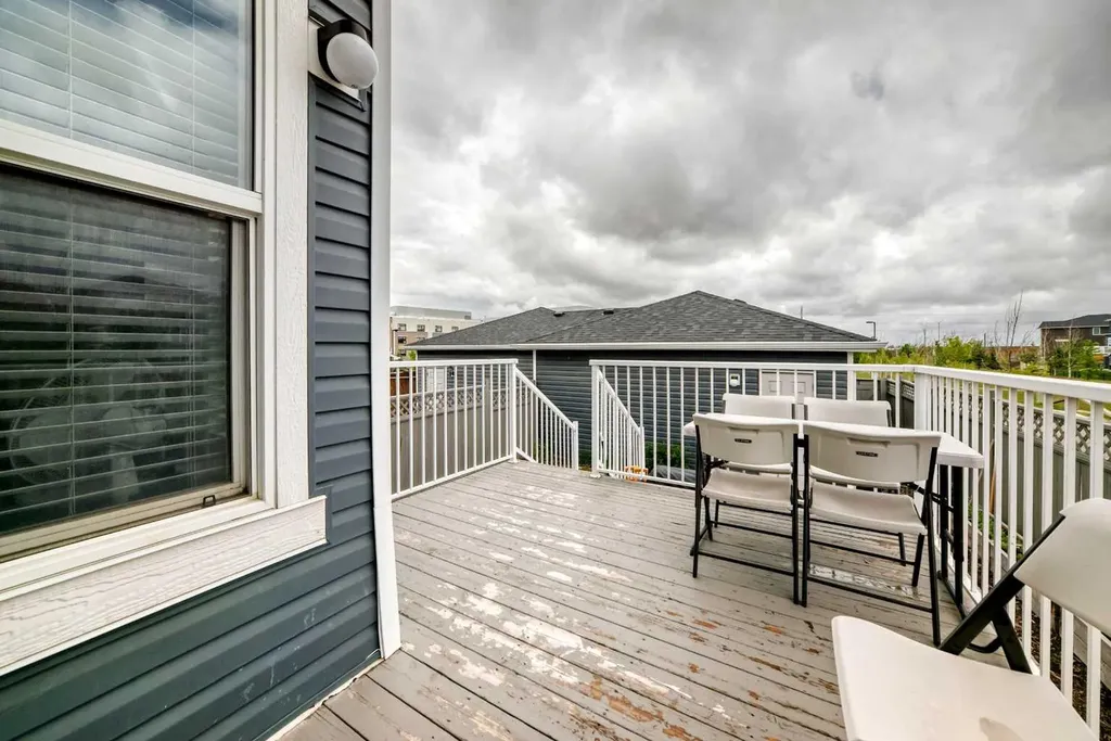 136 Redstone Avenue NE Calgary AB T3N 0J6