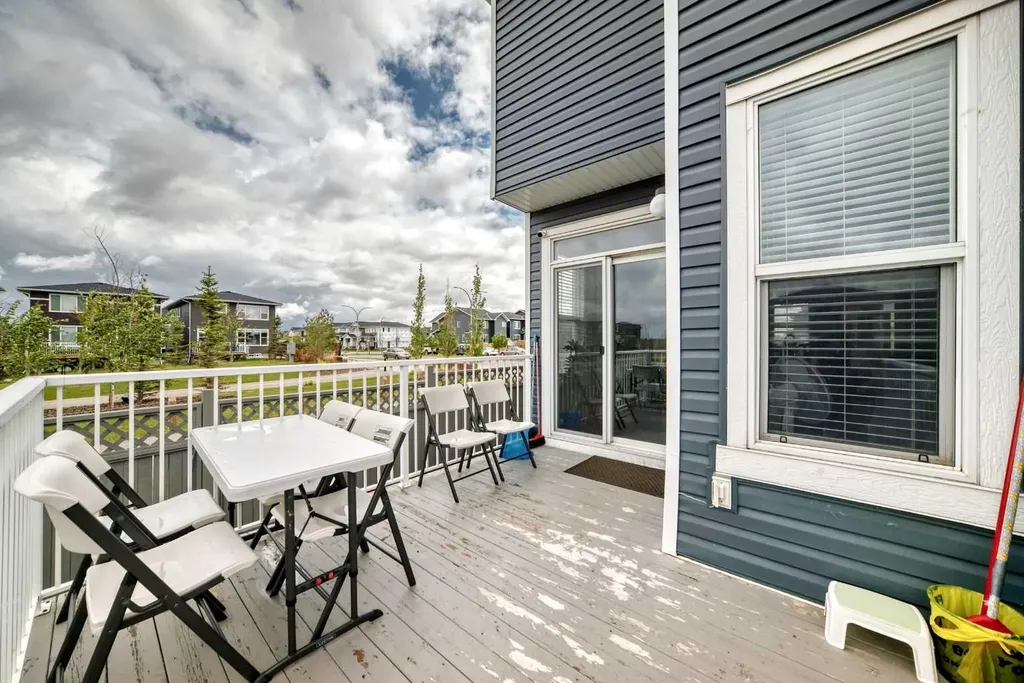 136 Redstone Avenue NE Calgary AB T3N 0J6
