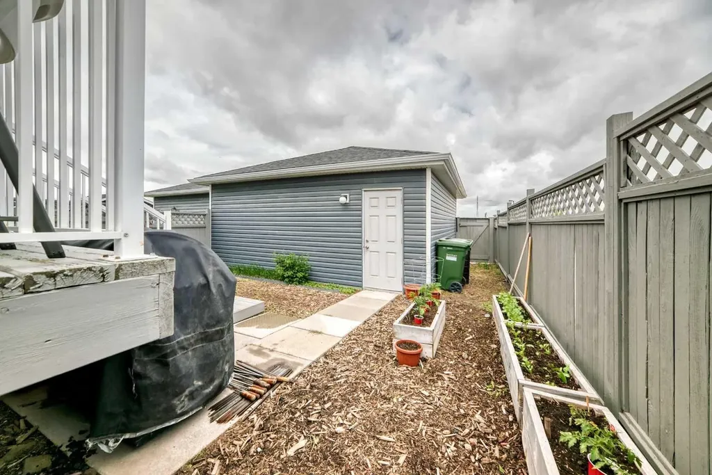 136 Redstone Avenue NE Calgary AB T3N 0J6