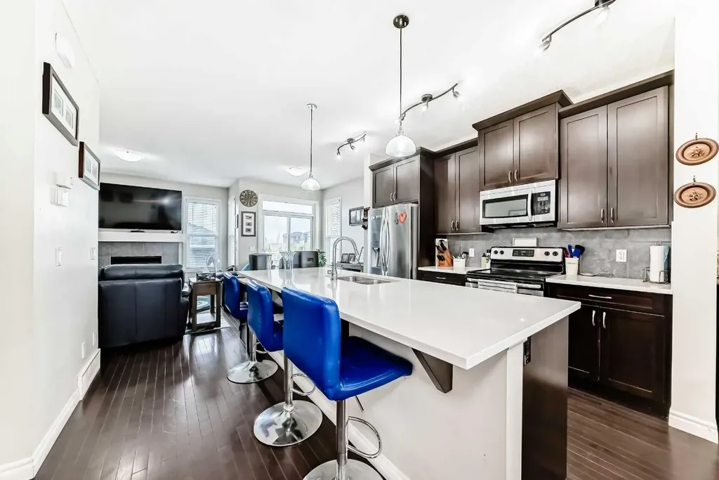 136 Redstone Avenue NE Calgary AB T3N 0J6