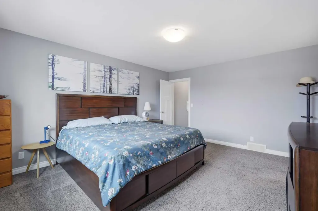 95 Thompson Crescent Red Deer AB T4P 0S1