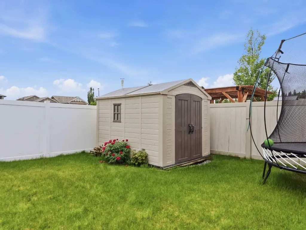 95 Thompson Crescent Red Deer AB T4P 0S1