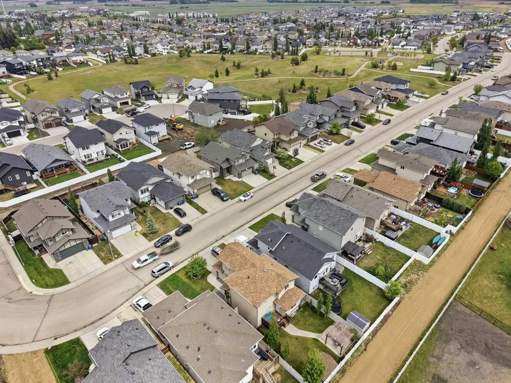 95 Thompson Crescent Red Deer AB T4P 0S1