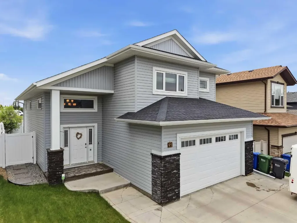 95 Thompson Crescent Red Deer AB T4P 0S1