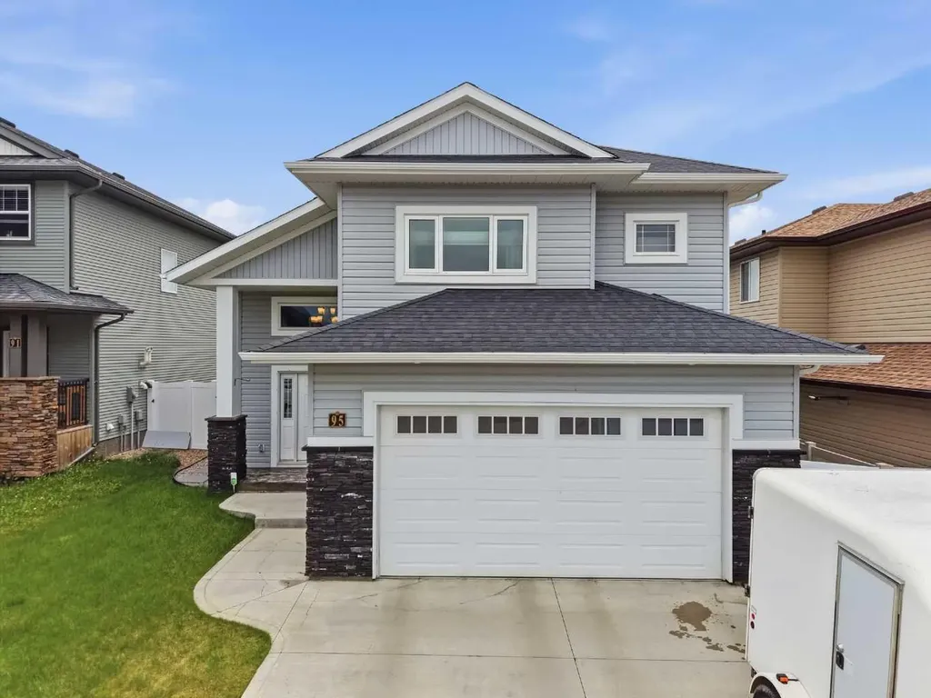 95 Thompson Crescent Red Deer AB T4P 0S1