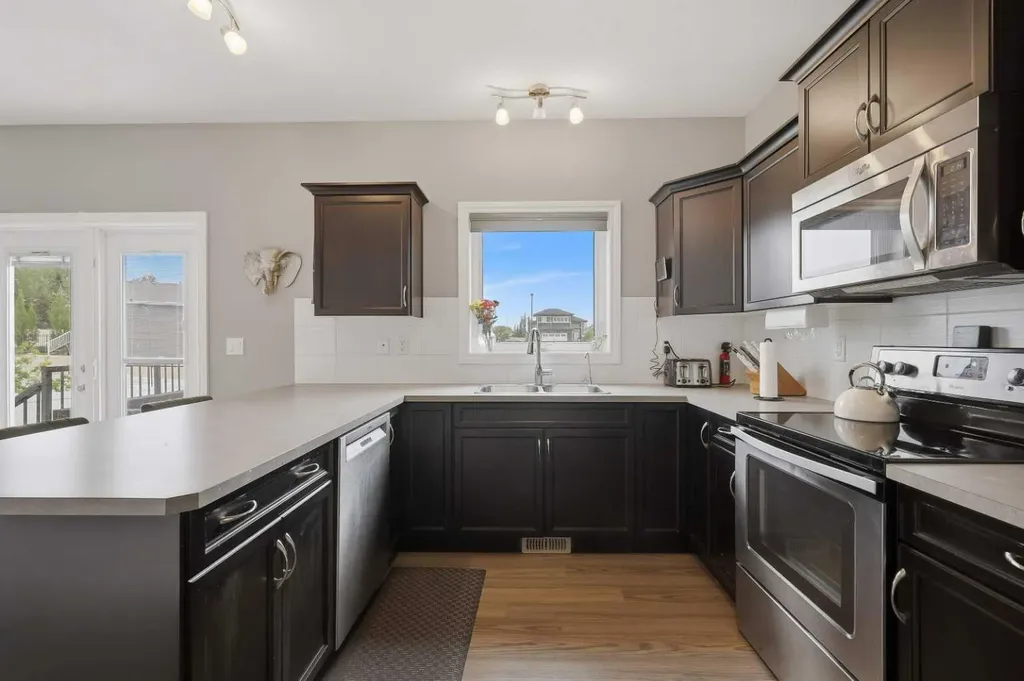 95 Thompson Crescent Red Deer AB T4P 0S1