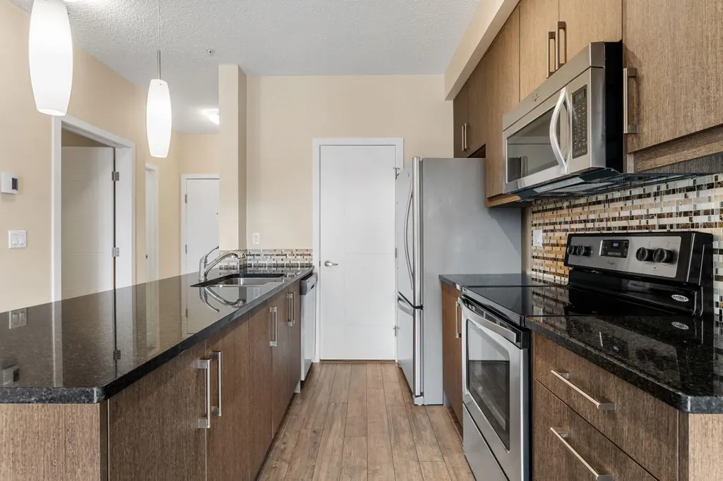 402 Marquis Lane SE Calgary AB T3M 2G7