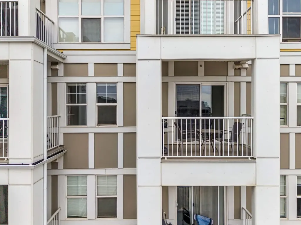 402 Marquis Lane SE Calgary AB T3M 2G7