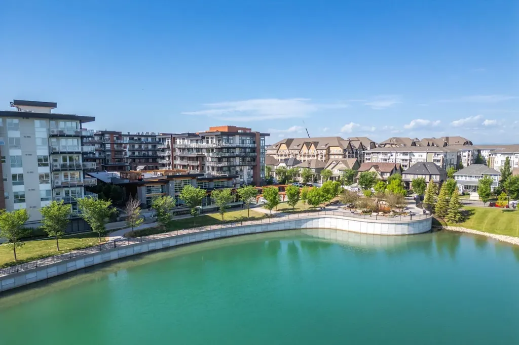 402 Marquis Lane SE Calgary AB T3M 2G7