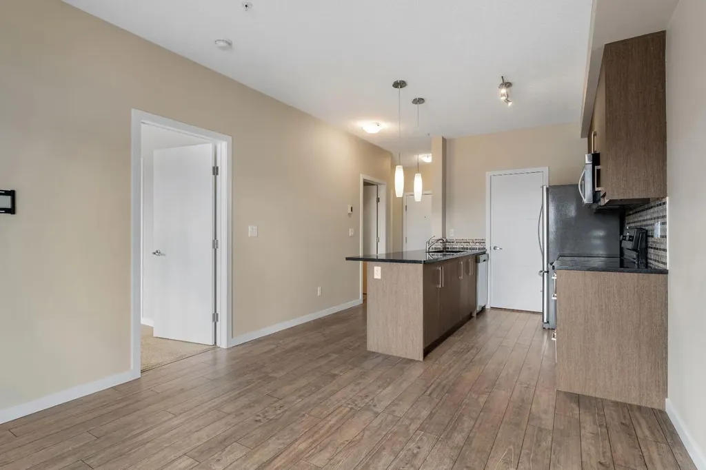 402 Marquis Lane SE Calgary AB T3M 2G7