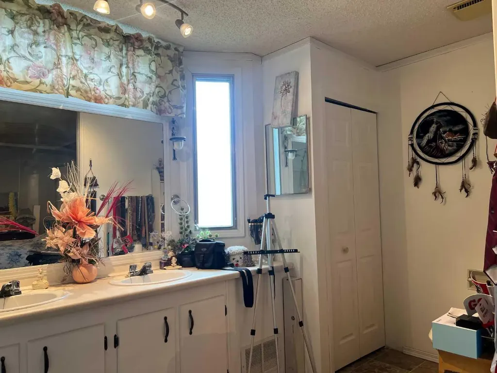 53209 Range Road 183 Rural Yellowhead County AB T7E 3B2