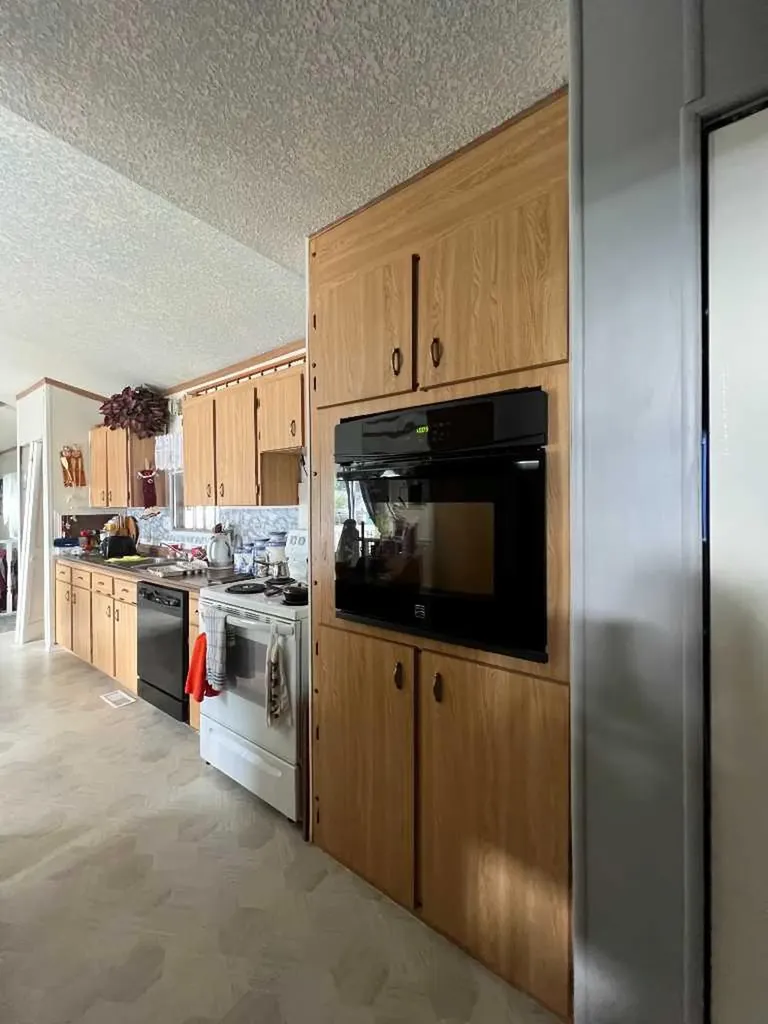 53209 Range Road 183 Rural Yellowhead County AB T7E 3B2