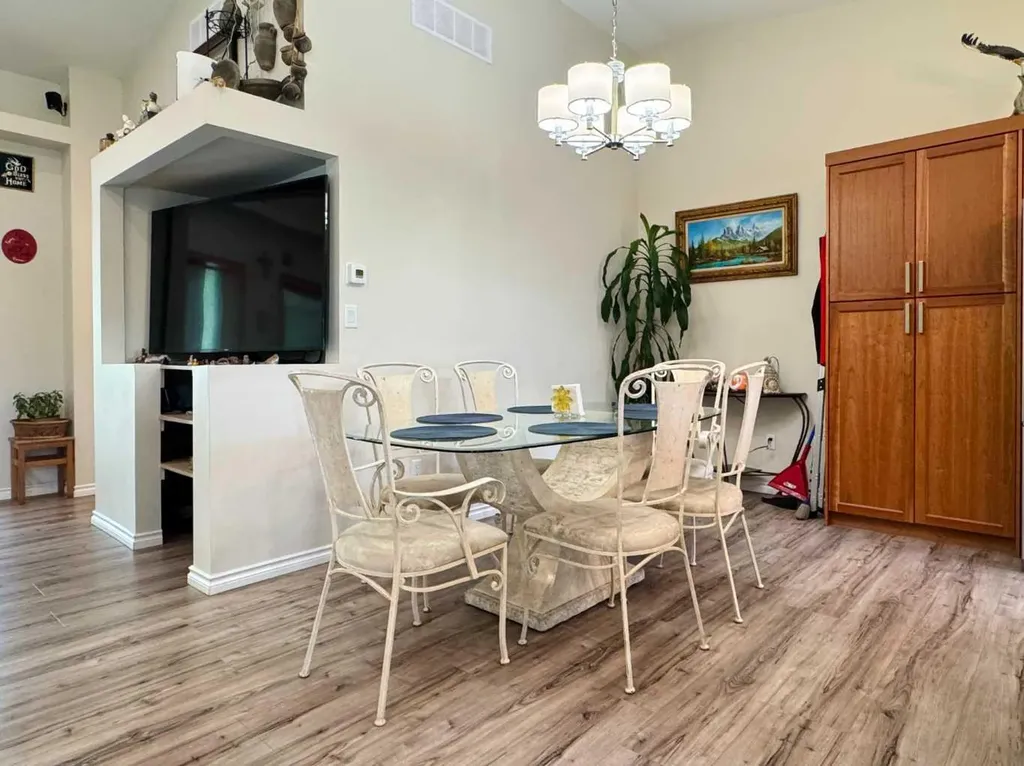 412 Queen Avenue Monarch AB T0L 1M0