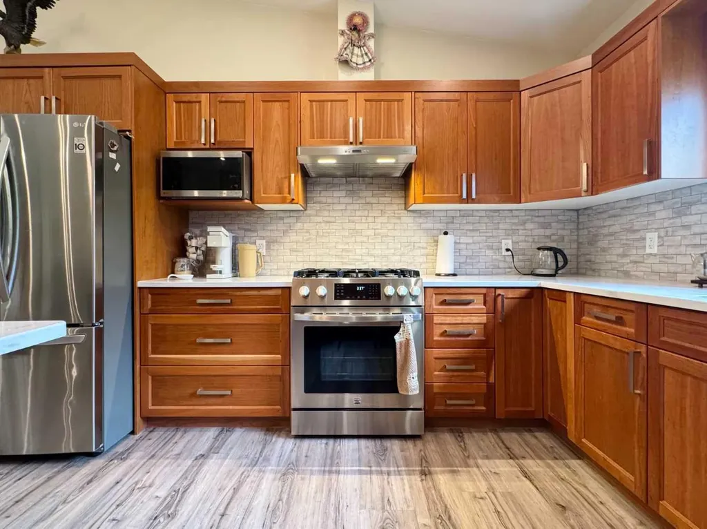 412 Queen Avenue Monarch AB T0L 1M0