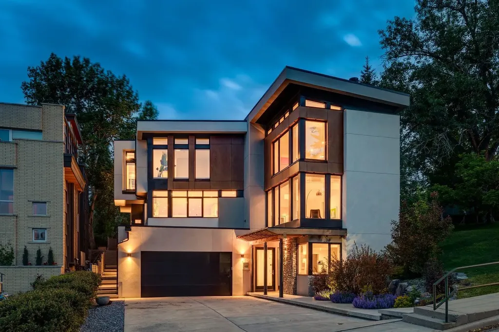 1119 15 Street NW Calgary AB T2N 2B5