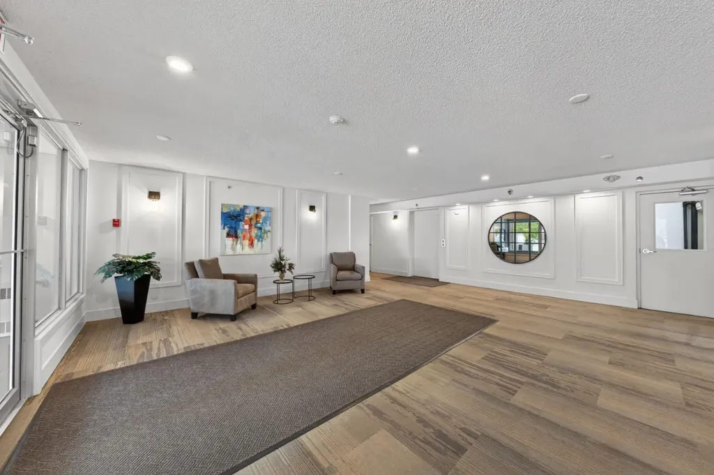 1733 27 Avenue SW Calgary AB T2T1G9