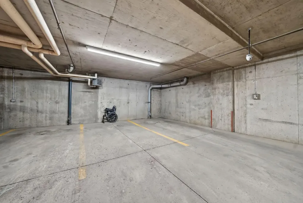 1733 27 Avenue SW Calgary AB T2T1G9
