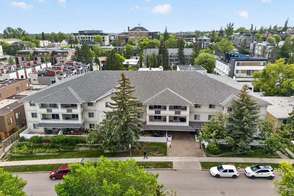 1733 27 Avenue SW Calgary AB T2T1G9