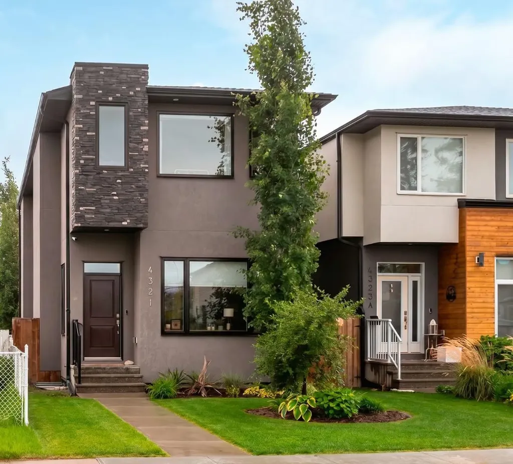 4321 72 Street NW Calgary AB T3B 2L1