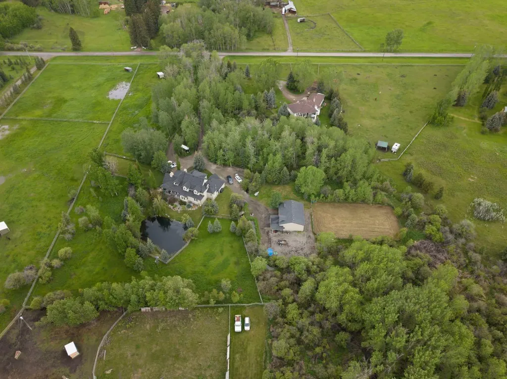 162052 Priddis Valley Road W Rural Foothills County AB T0L 1W2