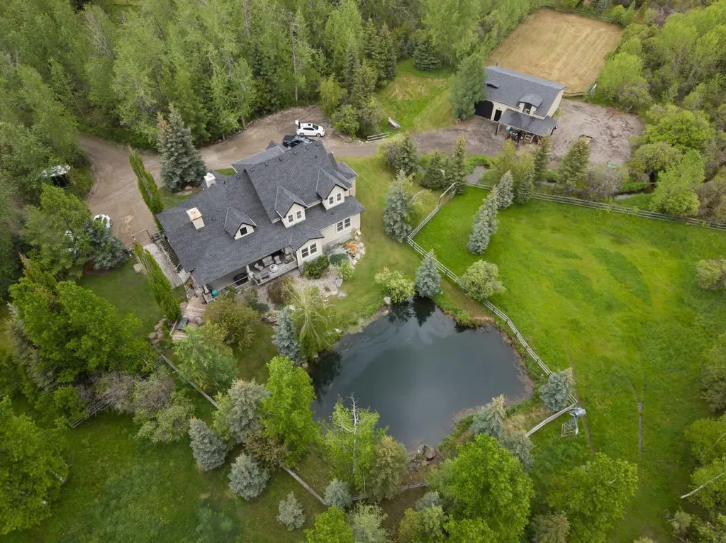 162052 Priddis Valley Road W Rural Foothills County AB T0L 1W2