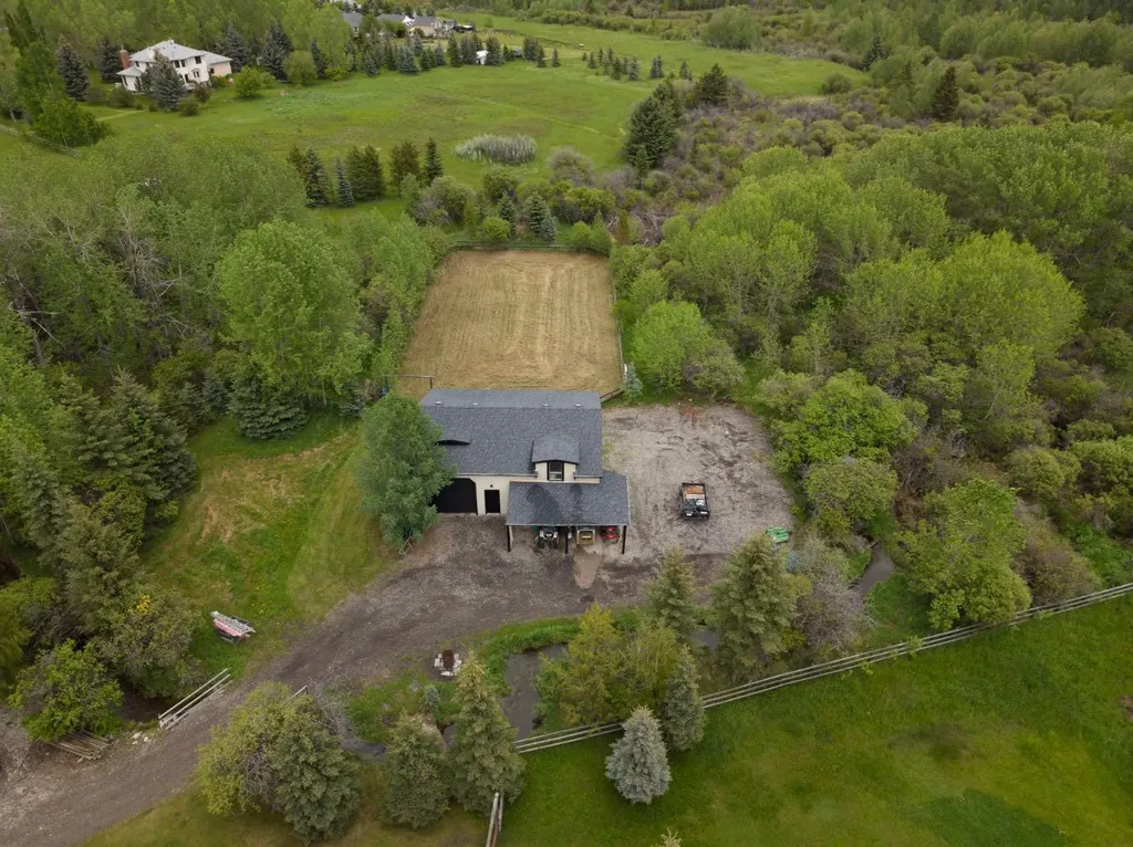 162052 Priddis Valley Road W Rural Foothills County AB T0L 1W2