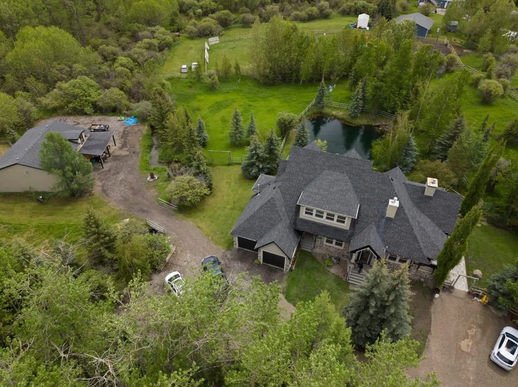 162052 Priddis Valley Road W Rural Foothills County AB T0L 1W2