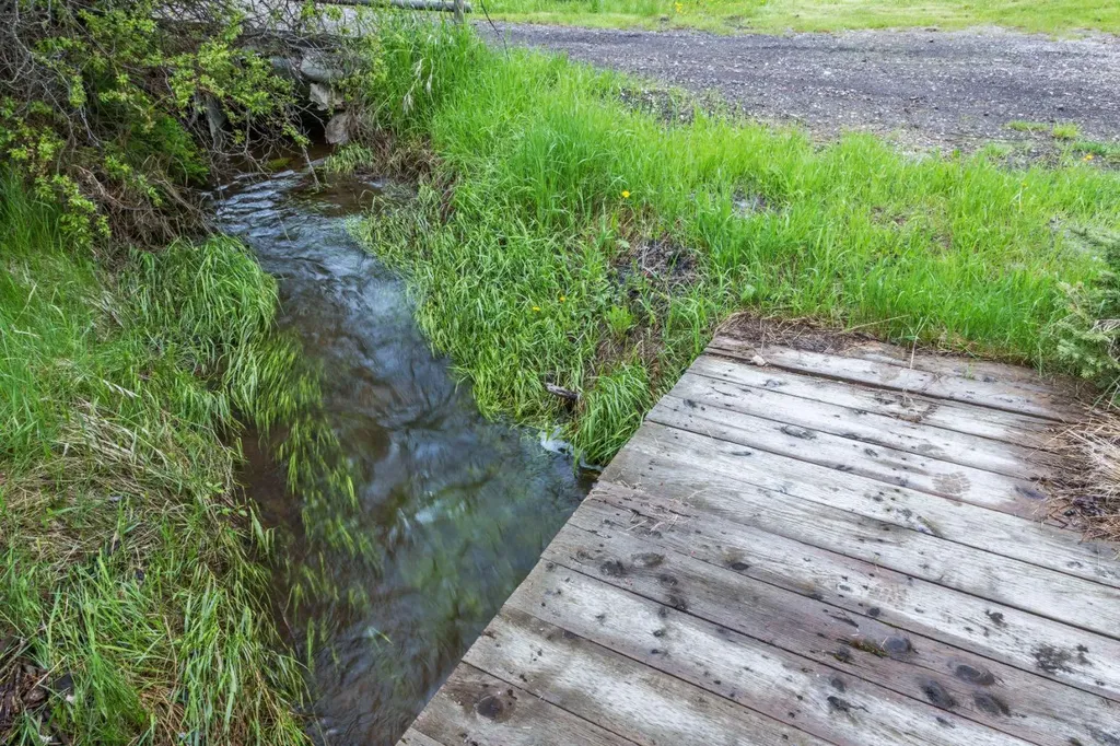 162052 Priddis Valley Road W Rural Foothills County AB T0L 1W2