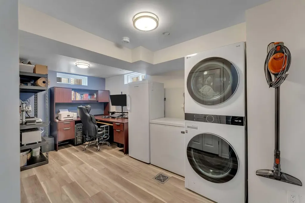 2162 Summerfield Boulevard SE Airdrie AB T4B 1X4