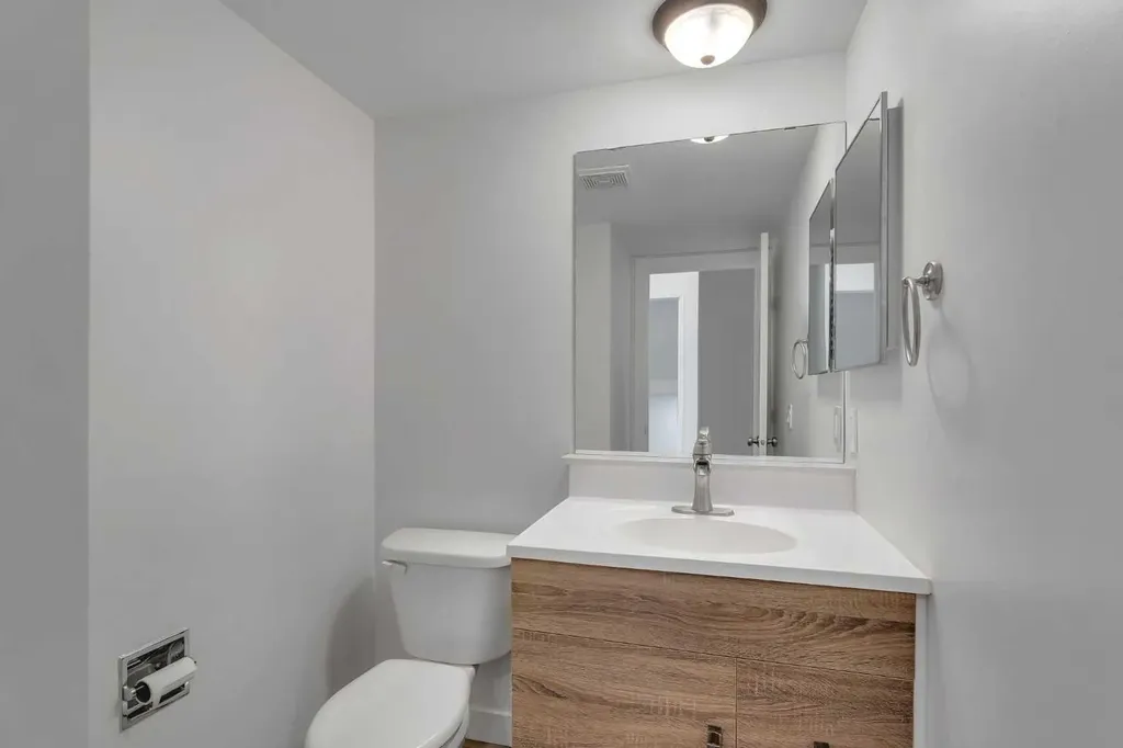 2162 Summerfield Boulevard SE Airdrie AB T4B 1X4