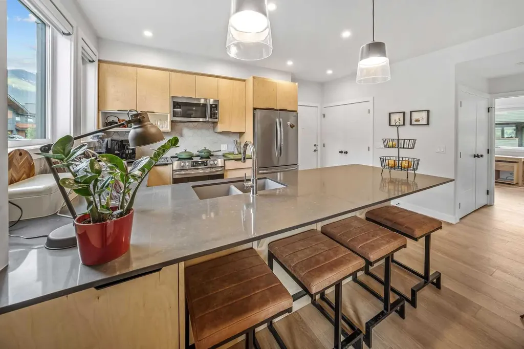209 Stewart Creek Rise Canmore AB T1W0M5