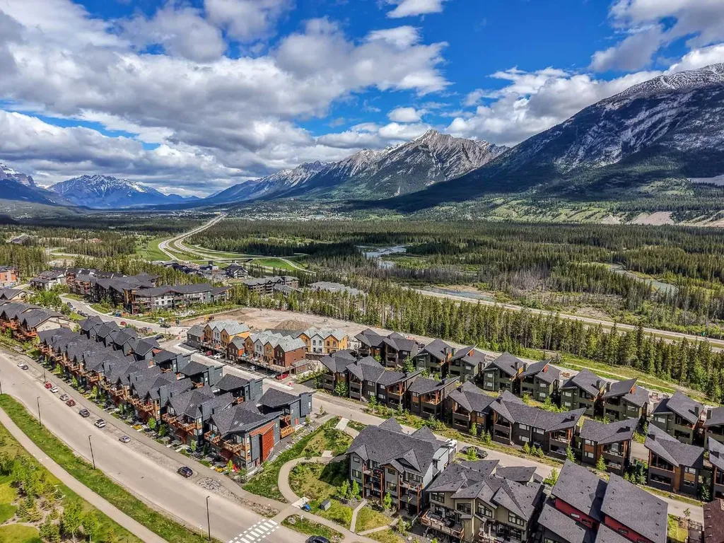 209 Stewart Creek Rise Canmore AB T1W0M5