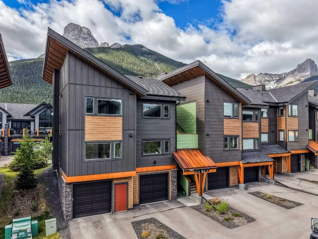 209 Stewart Creek Rise Canmore AB T1W0M5