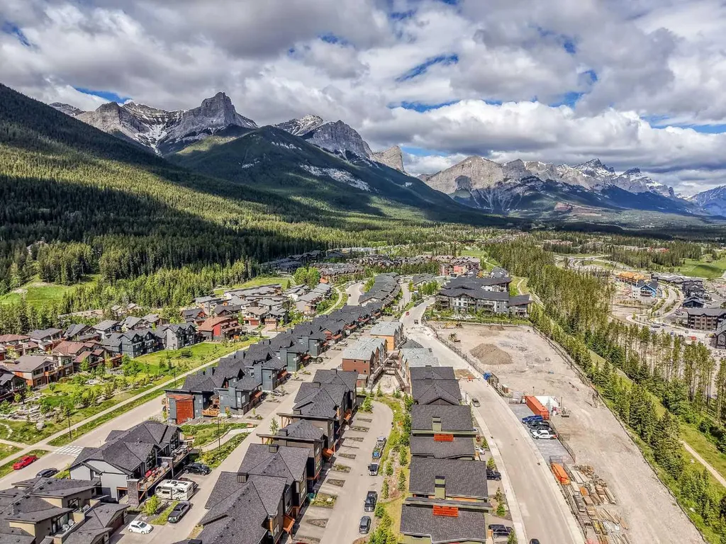 209 Stewart Creek Rise Canmore AB T1W0M5