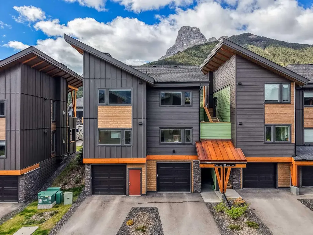 209 Stewart Creek Rise Canmore AB T1W0M5