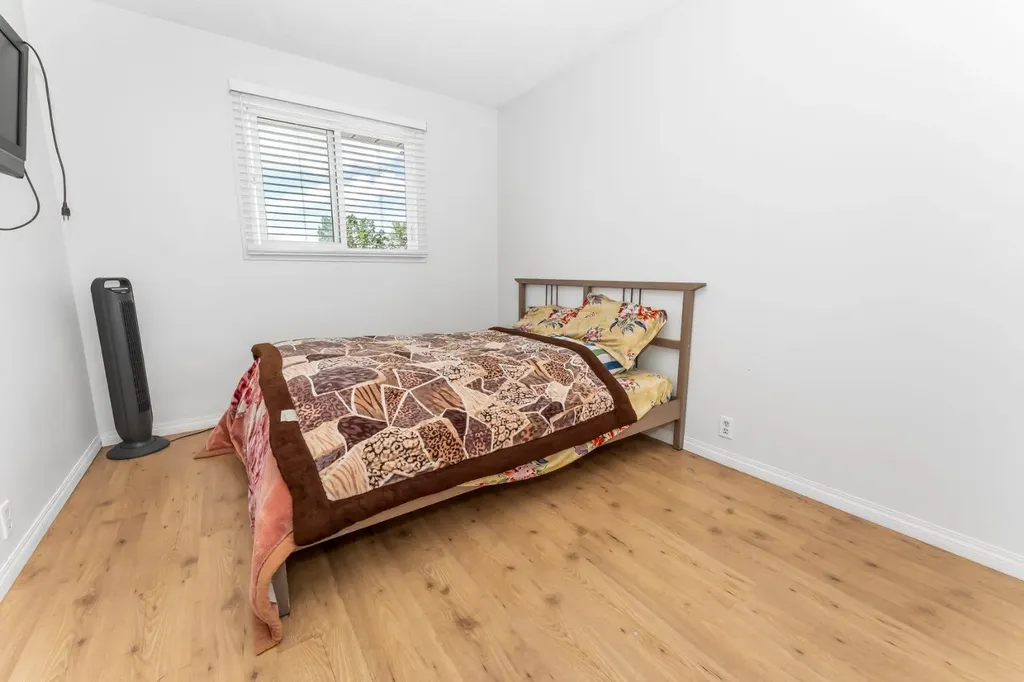 369 Martinwood Place NE Calgary AB T3J3H7