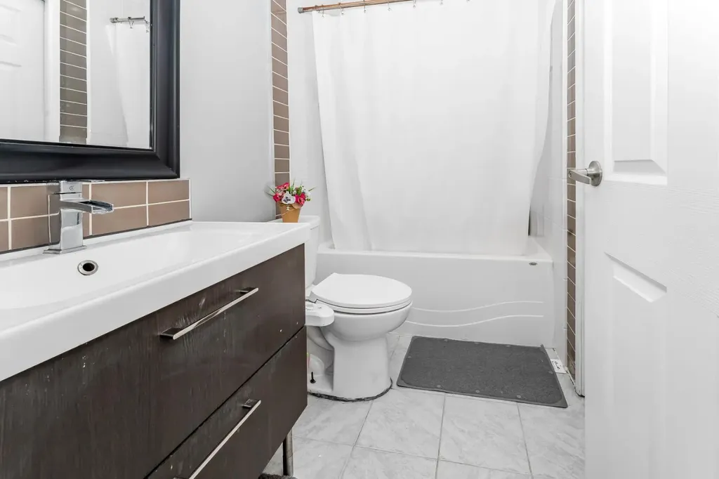 369 Martinwood Place NE Calgary AB T3J3H7