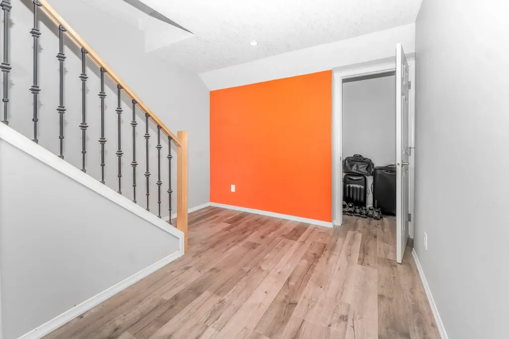 369 Martinwood Place NE Calgary AB T3J3H7