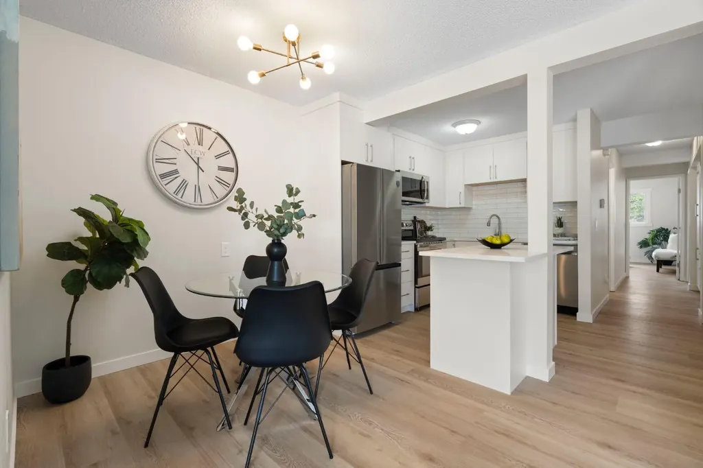 200 Brookpark Drive SW Calgary AB T2W3E5