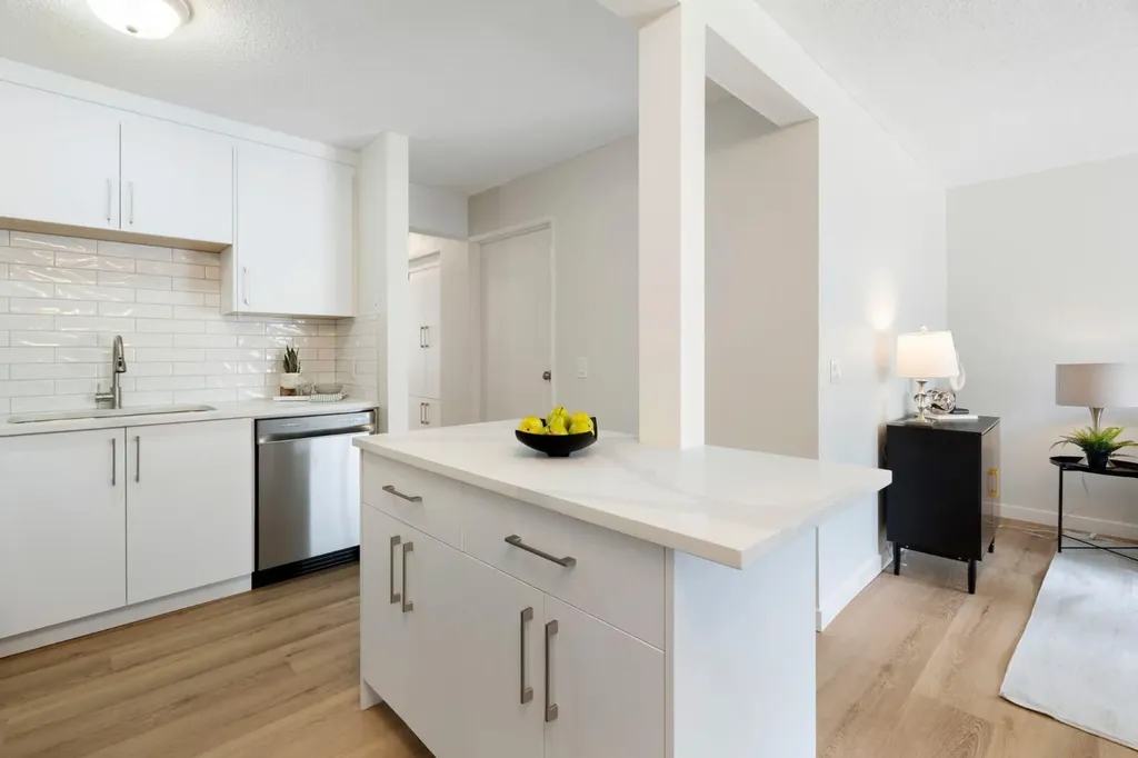 200 Brookpark Drive SW Calgary AB T2W3E5
