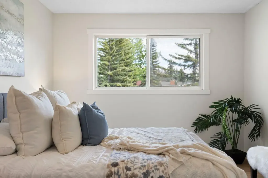 200 Brookpark Drive SW Calgary AB T2W3E5