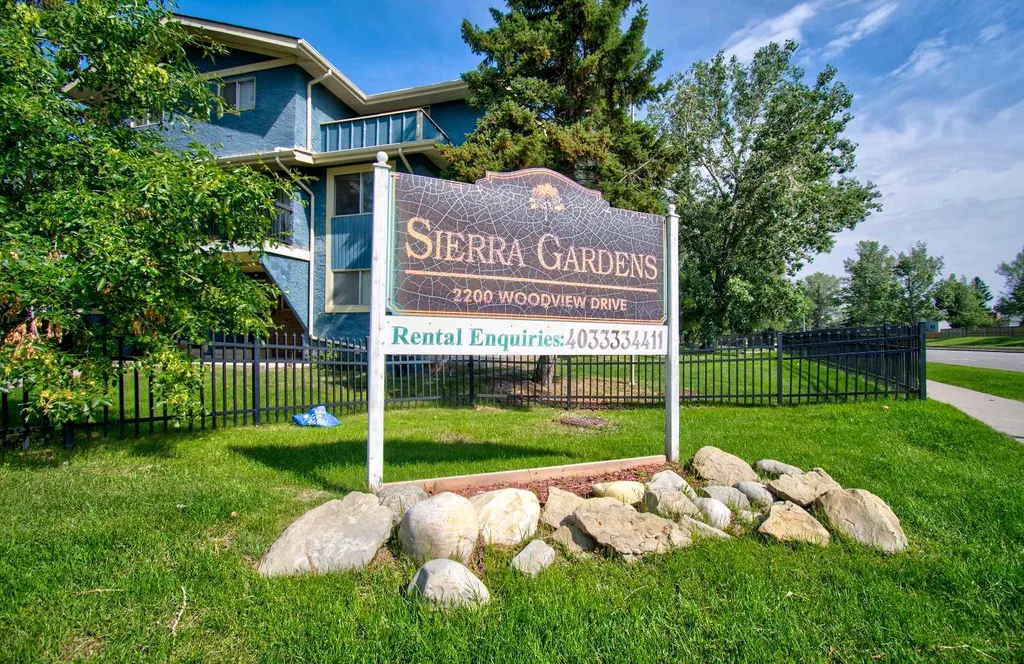 2200 Woodview Drive SW Calgary AB T2W 3N6