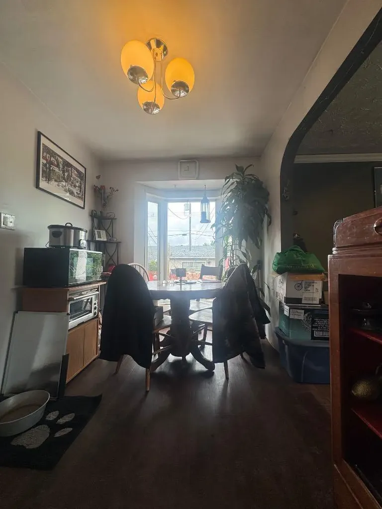 4203 106 Avenue Edmonton AB T6A 1E1