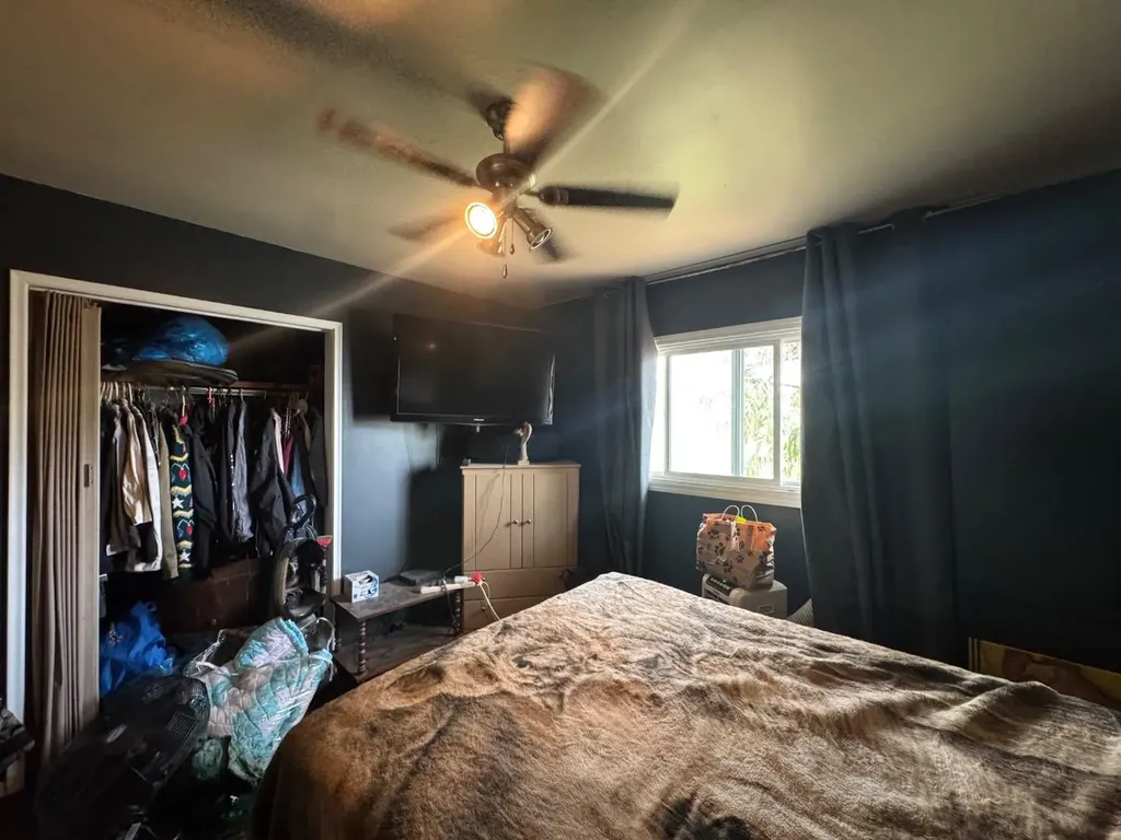 4203 106 Avenue Edmonton AB T6A 1E1