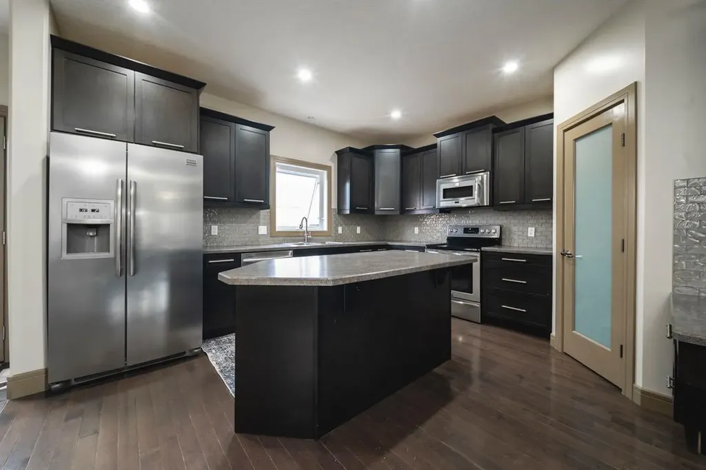 153 Walnut Crescent Fort Mcmurray AB T9K 0N6